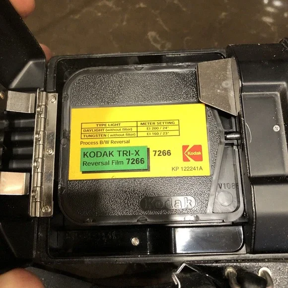 Yashica Super 600‎ Electro ZOOM Super 8mm Film Movie Camera Vintage Untested